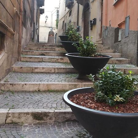 Casa A Scale Villa Sulmona Eksteriør bilde